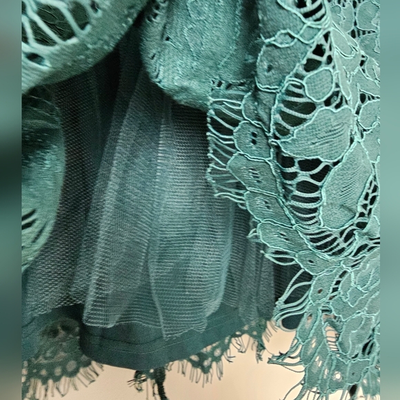 Lulus Women's Love Swept Emerald Green Lace Midi Skater Dress With Pockets, XS - Picture 9 of 10
